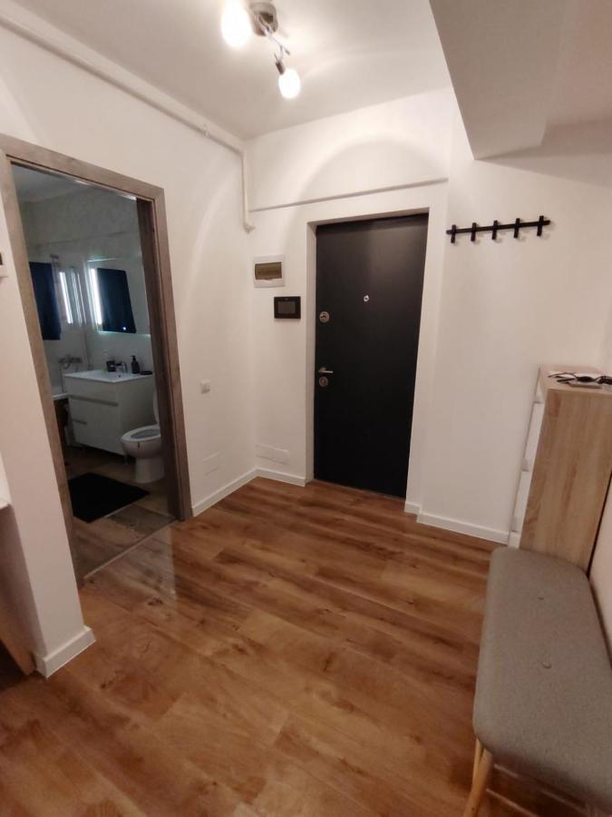 B&I Apartment Floresti  Exterior photo